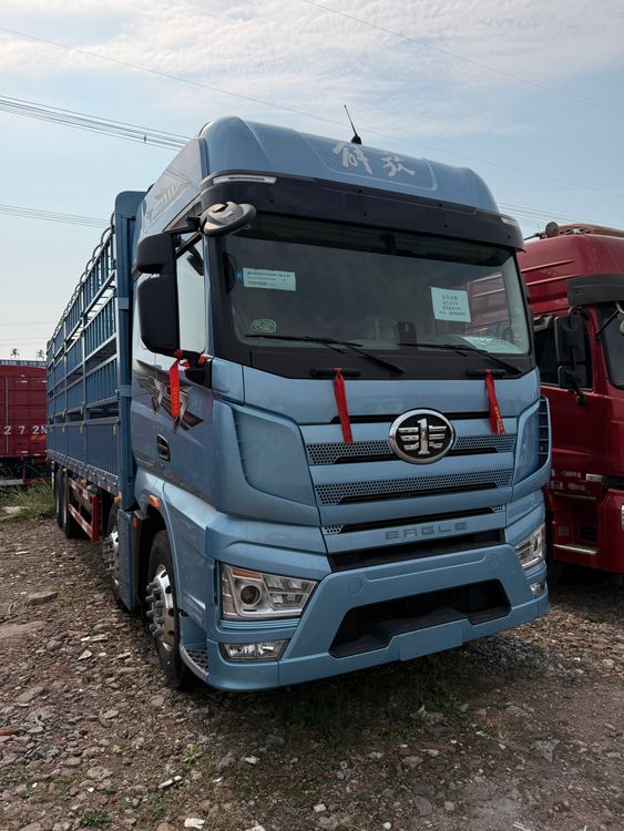 一汽解放 J7 580马力 精品车 年 图片2