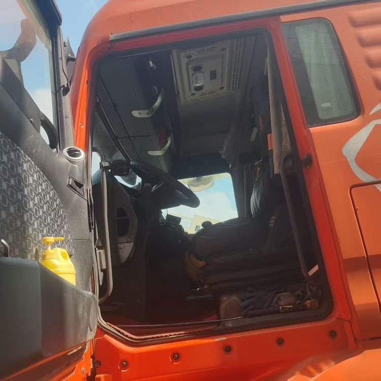 中国重汽 汕德卡G7H 540马力 精品车 图片4