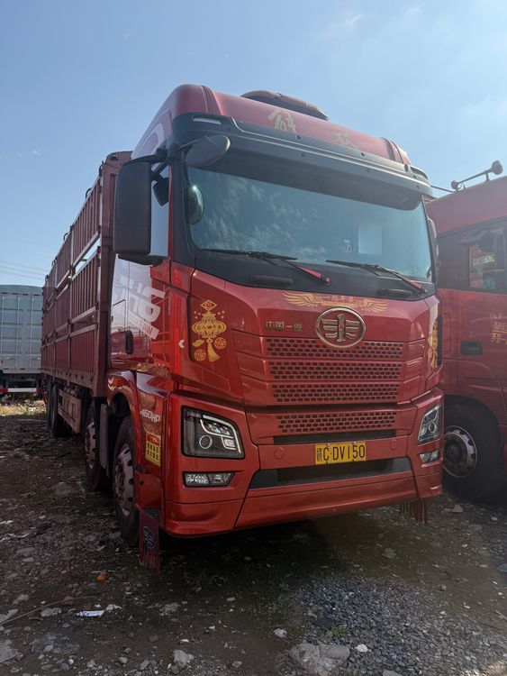 青岛解放 JH6 460马力 精品车 图片2
