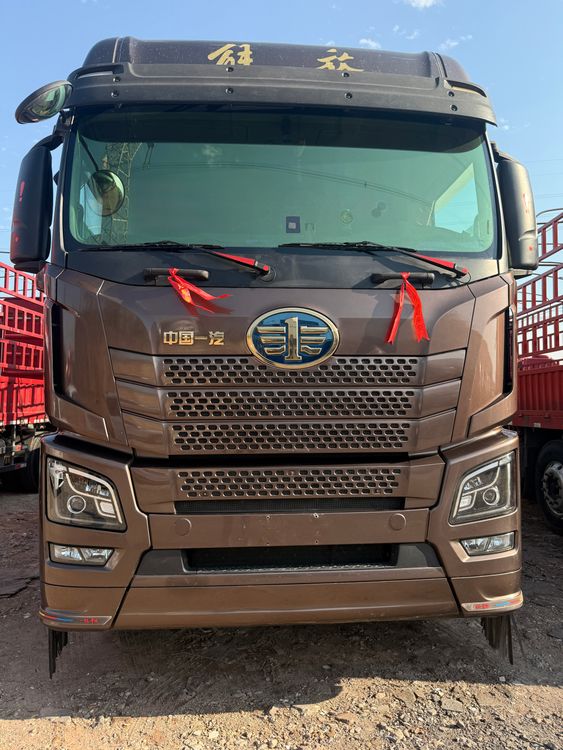 青岛解放 JH6 460马力 精品车 图片1