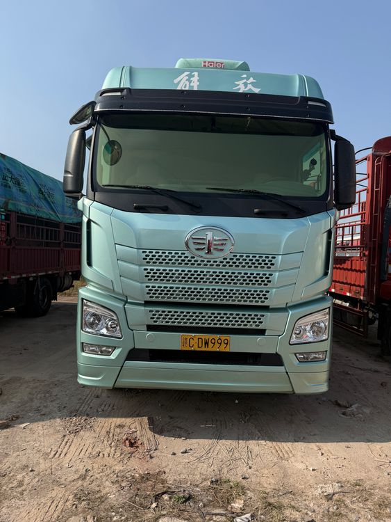 青岛解放 JH6 460马力 精品车 图片1