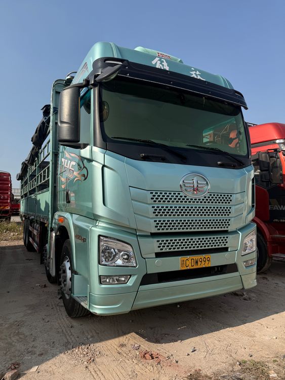 青岛解放 JH6 460马力 精品车 图片2