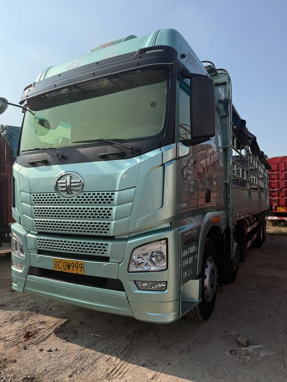 青岛解放 JH6 460马力 精品车 图片3
